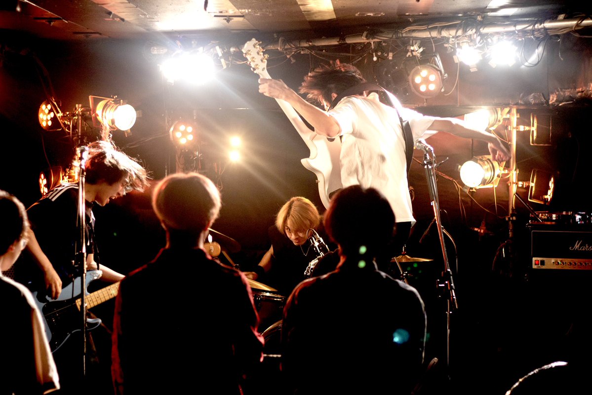 rios_band's tweet photo. #ドラフェス2026 
ライブ活動を初めて8ヶ月と少し
初めてフェスに参加します。

ドラフェスは
🗓8/13 (木) 📍下北沢ERA ⏰16:40~
出演します。
絶対に後悔させないし、絶対に初見でも楽しませます！
ERAで待ってます。
#邦ロック #RIOS #インディーズバンド https://t.co/BVXnDAf9TP