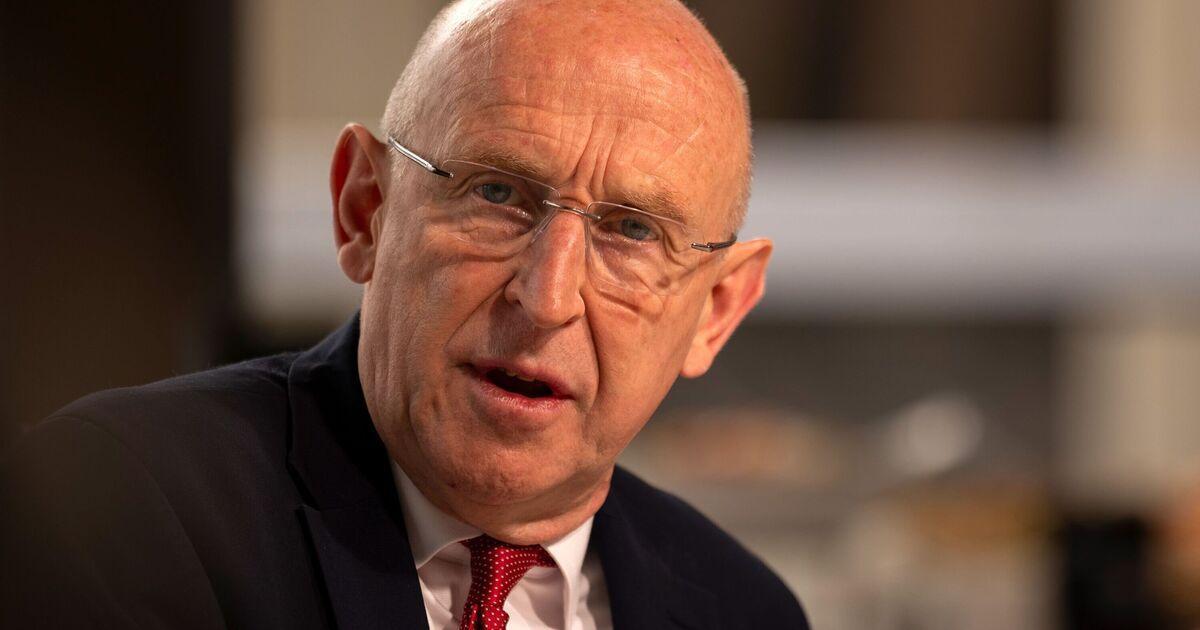 ExpressPolitics's tweet photo. The Taxpayers' Alliance estimates that national debt has surged past £3 trillion for the first time, leading to a political blame game. #DailyExpress https://t.co/GghWsdzfTz https://t.co/TZm1UuzrA1