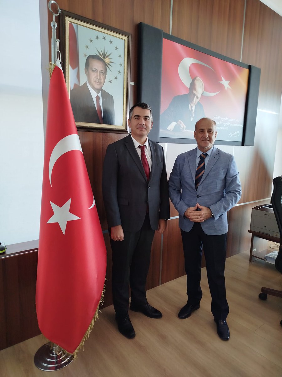 abakoglu's tweet photo. TSE Bursa Bölge Müdürü Sayın Burak Tuna' ya İl Müdürlüğümüze yaptıkları nazik ziyaretleri için teşekkür ederiz.Ortak iş süreçlerimize yönelik kıymetli fikir alışverişi oldu.
@tsebursa
@TCSanayi https://t.co/erfxv0oZ6y