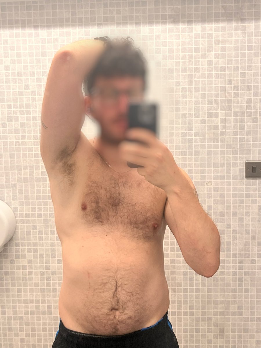 muscle_buddy's tweet photo. Goon over my pits https://t.co/AcU9Ddg8VB