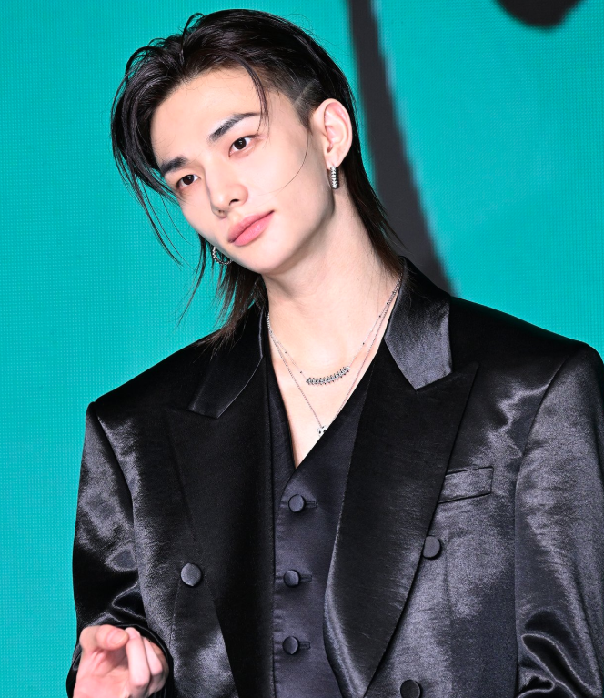 AboutMusicYT's tweet photo. Hyunjin of Stray Kids when asked about the Grammys Best Asian Pop Music Performance category:

"Throughout our activities as SKZ, we have never once set award results or records as our goal." https://t.co/AFLXyPPTi9