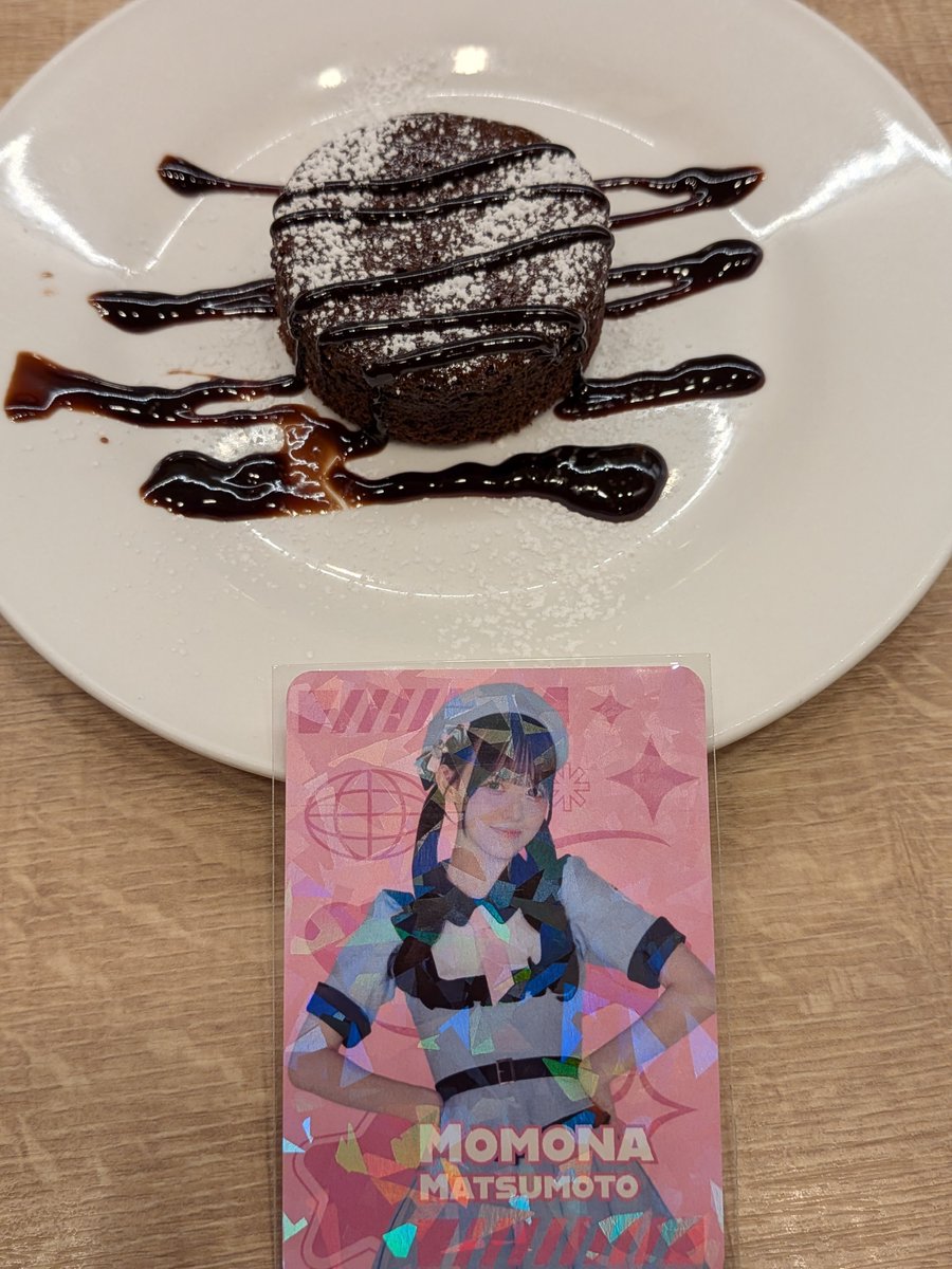 fukachan1969's tweet photo. ライブ前に甘味をいただいております。
ももなん🍑、来たよ🩷 https://t.co/gW7peFzHTi
