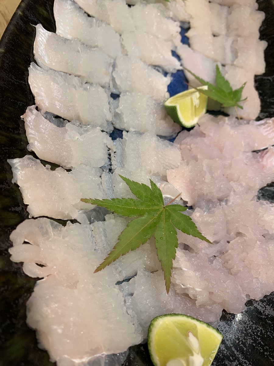 ohara_syousuke's tweet photo. 創業60年目を無事迎えておりますが・・・
今年は倉庫移転等々、バタバタとしております！
が、皆元気に働いております。
夏は『すっぽん』&amp;『泳ぎはも』人気です！
おいしいお酒と楽しい仲間とご一緒にお疲れなお身体をリセットしに来て下さい！ご予約お待ちしております！
📞0667635097 https://t.co/7PgUiU7v3K