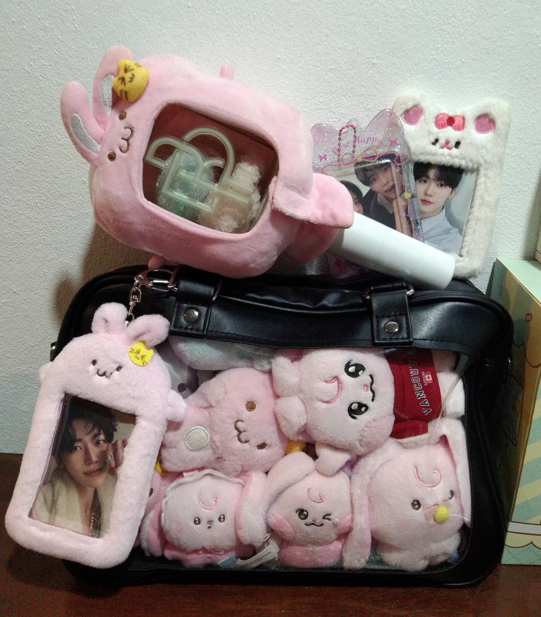 khunmts's tweet photo. เขาจะรู้มั้ยว่าเมนใคร ตะโกนไปป่ะ 🐰💖 https://t.co/ZRjJC5VGzp