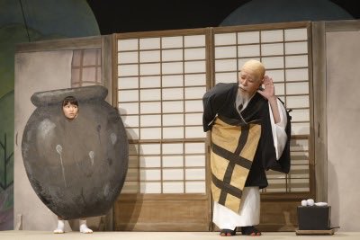aikikakucenter's tweet photo. 劇場版「三枚のお札」
ののかちゃんが小僧役を熱演✨
お札を使って山姥から無事に逃げ切れるのか

ハラハラする場面あり、思わず笑ってしまうコミカルな場面あり。見どころ満載です。 https://t.co/CFcXEWVWeu