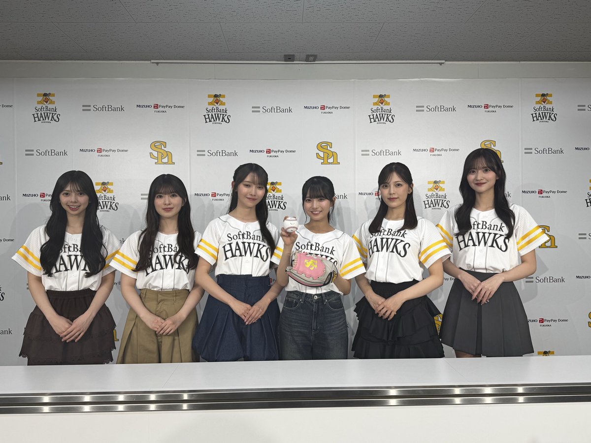 SponichiHawks's tweet photo. 乃木坂46
ナイスピッチングでした。
#sbhawks
#瀬戸口心月
#乃木坂野球部 https://t.co/6CNSZTcSTV