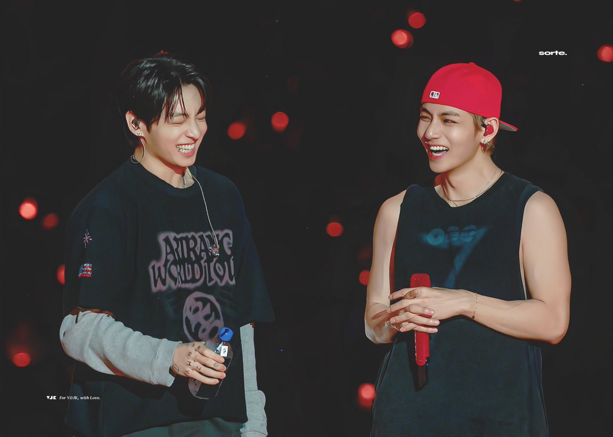 kthjjg's tweet photo. HQ PICS OF THEIR PRECIOUS BIG SMILES!!! https://t.co/YjtD4td8j0