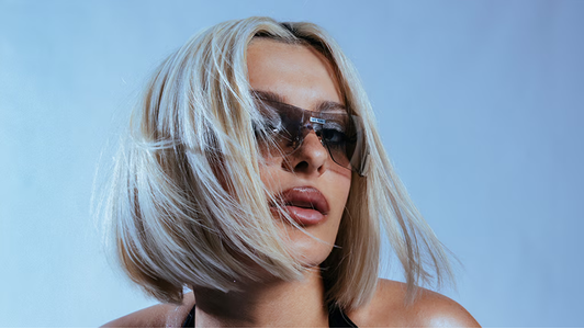 RecCollMag's tweet photo. On 9 Sept., #BebeRexha has a Q&amp;A/gig at Los Angeles Grammy Museum Ray Charles Terrace. https://t.co/jP9Upb7Jtm