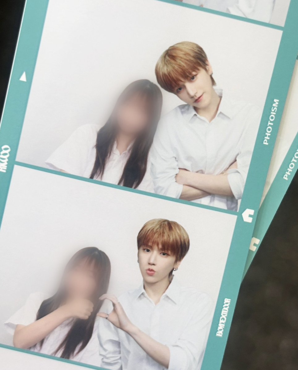 riiu_o0's tweet photo. 링자님과👑🥰 https://t.co/Y9uKpfDmVG