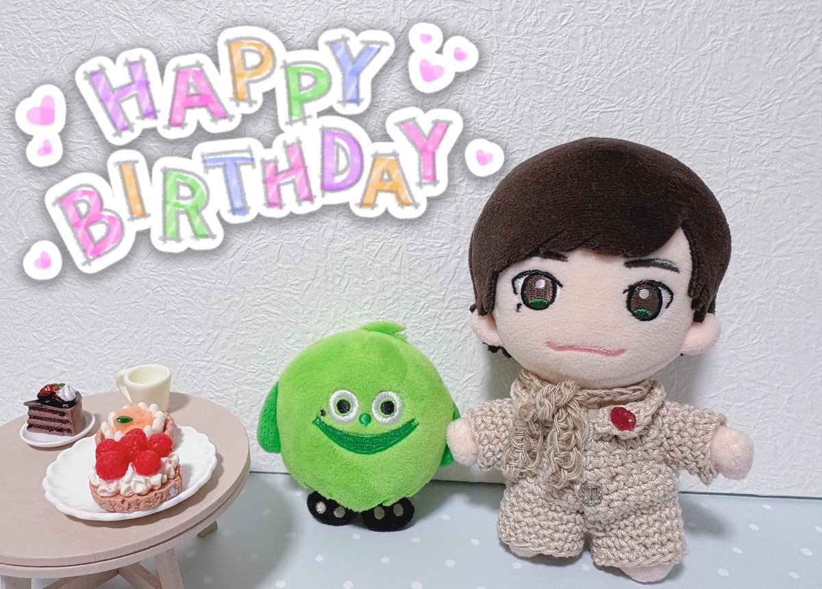 MiyaNika_You's tweet photo. 二階堂高嗣くん36歳のお誕生日おめでとうございます🎂
この1年ドラマや映画、バラエティも大活躍のニカちゃん💚いつも楽しませてくれて本当にありがとう☺️
最高の一年になりますように✨️
#二階堂高嗣誕生祭2026 https://t.co/ewj7K9nJf0