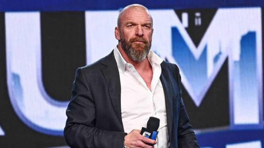 game_on32205's tweet photo. Iyo Sky was originally expected internally to defeat Liv Morgan for the World Title at SummerSlam.

The original plan called for a Stephanie Vaquer vs. Liv Morgan non-title. &amp;Roxanne Perez was to leave JD.

those plans were ultimately changed.

-SelfMadePW https://t.co/BwRef6zePS