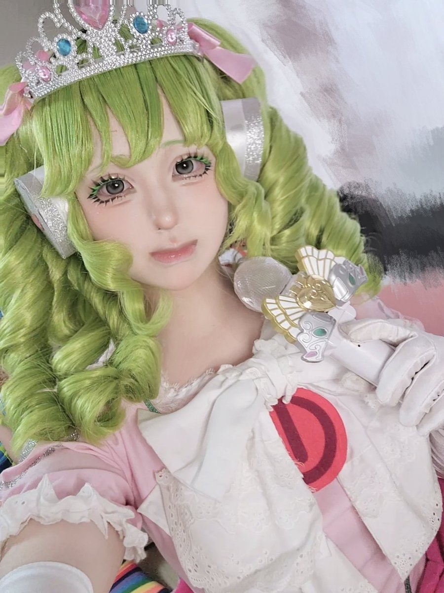 hongcha_cosplay's tweet photo. 🎀⚙️ https://t.co/0yAkK1eMDB