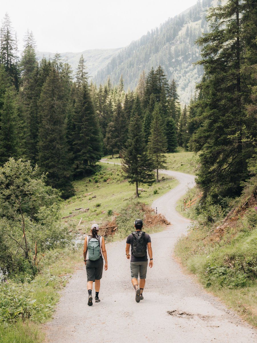 StantonReview's tweet photo. Meeting point: Verwall. 🌿
Verwallsee first. Wagner Hütte next. The rest? Just see where the trail takes you.
More hiking ideas: https://t.co/U1Iap348JV > Hiking
#stantonamarlberg #stanton #verwall #verwallsee #hiking https://t.co/CStTJcA60k