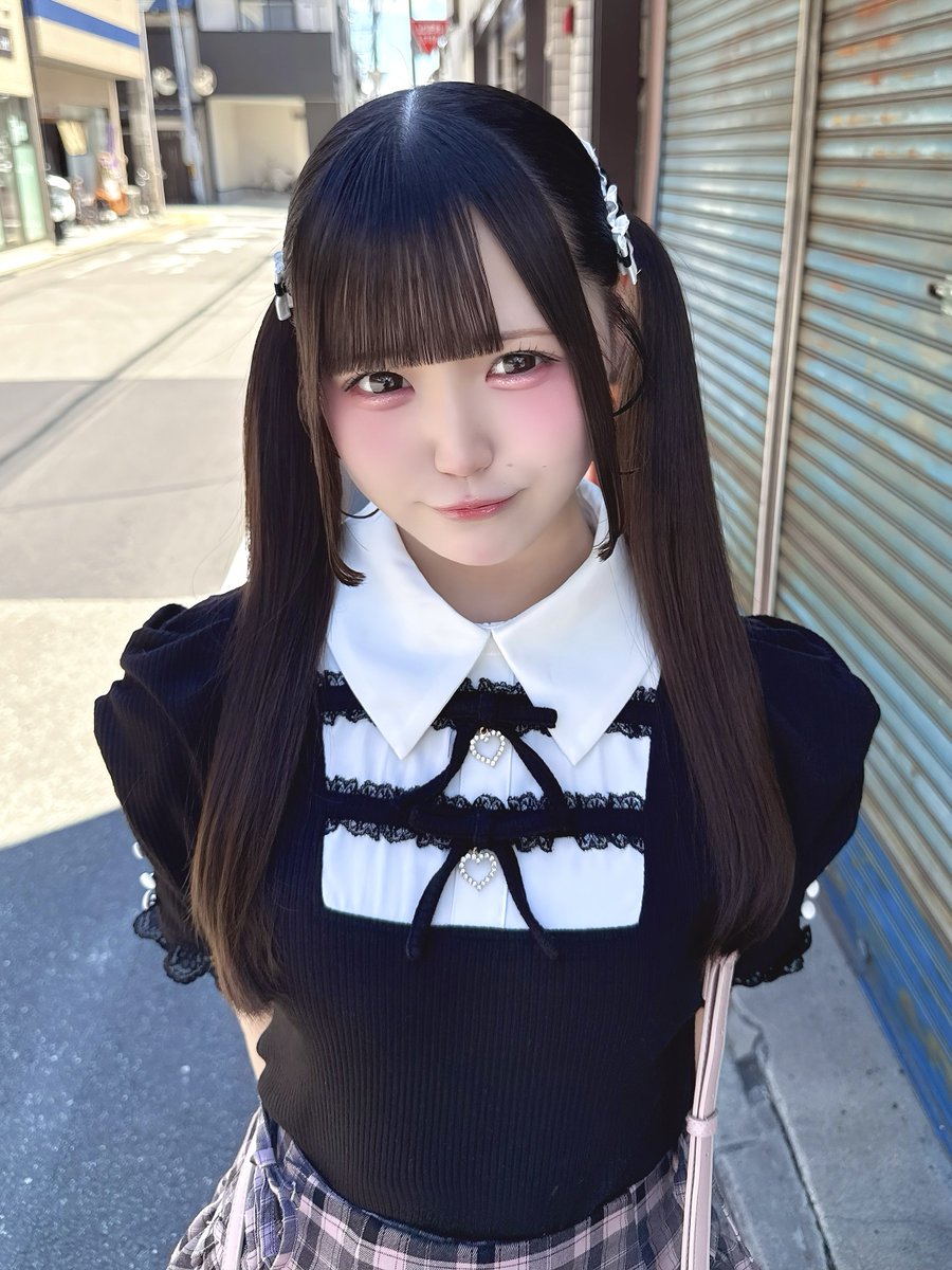 sari_SKKH's tweet photo. 胸のドキドキはバレてないかな https://t.co/MgLqjZPnoQ