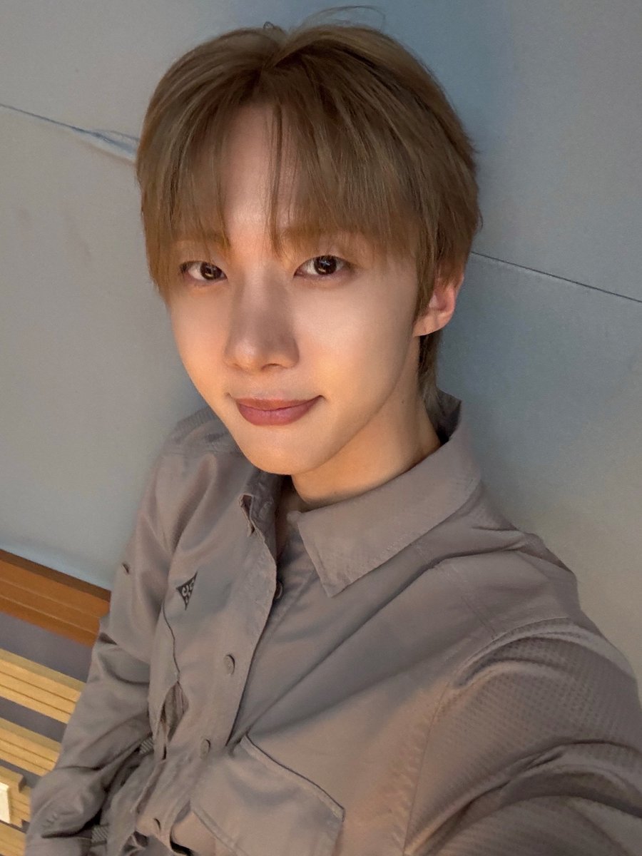 official_HUI's tweet photo. [📺]

잠시 후 9시!
MBC FM4U <#김이나의별이빛나는밤에>에
후이가 출연합니다 🥰

#후이 #HUI
#노래에기대는밤 https://t.co/1DxG2WfiZV