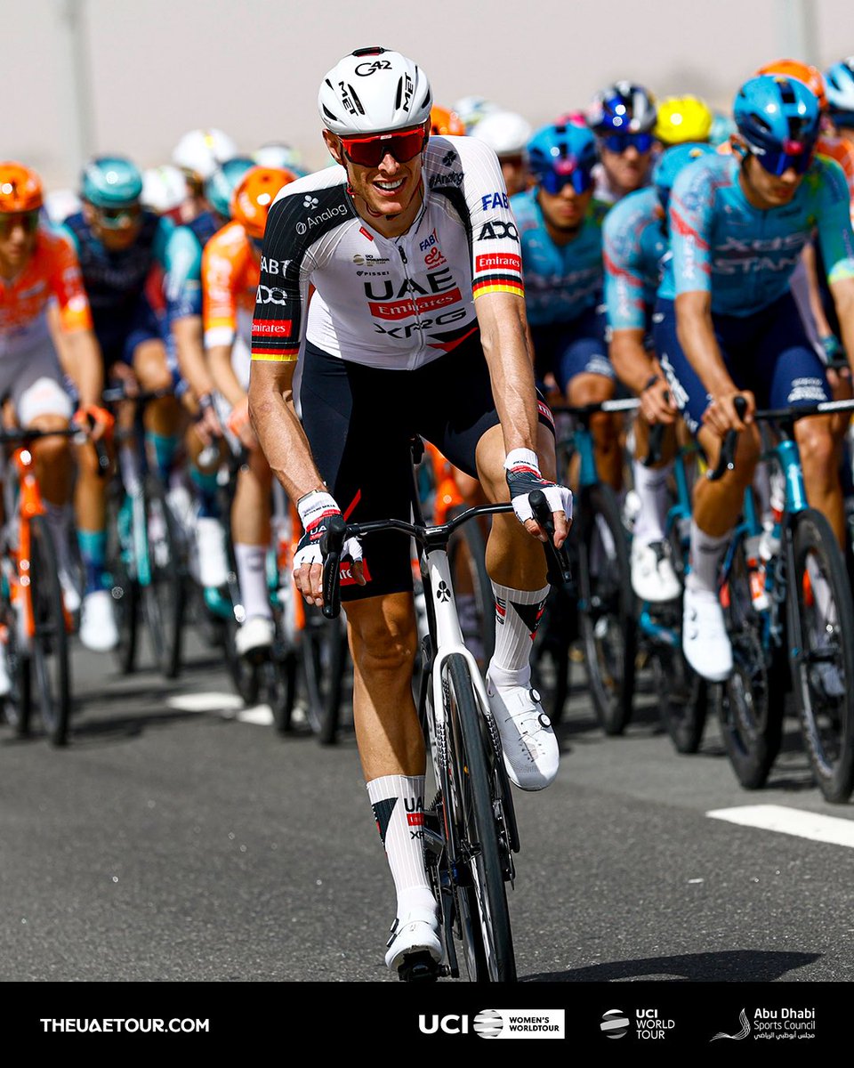 uae_tour's tweet photo. The UAE Tour began in the desert 🏜️⚡
 
From wide-open roads to the sprint finish at Liwa Castle, Stage 1 set the pace for the week ahead.
 
Swipe through the moodboard from the opening stage 👉
 
#UAETour #UAETour2026 https://t.co/0r4FwjruCG
