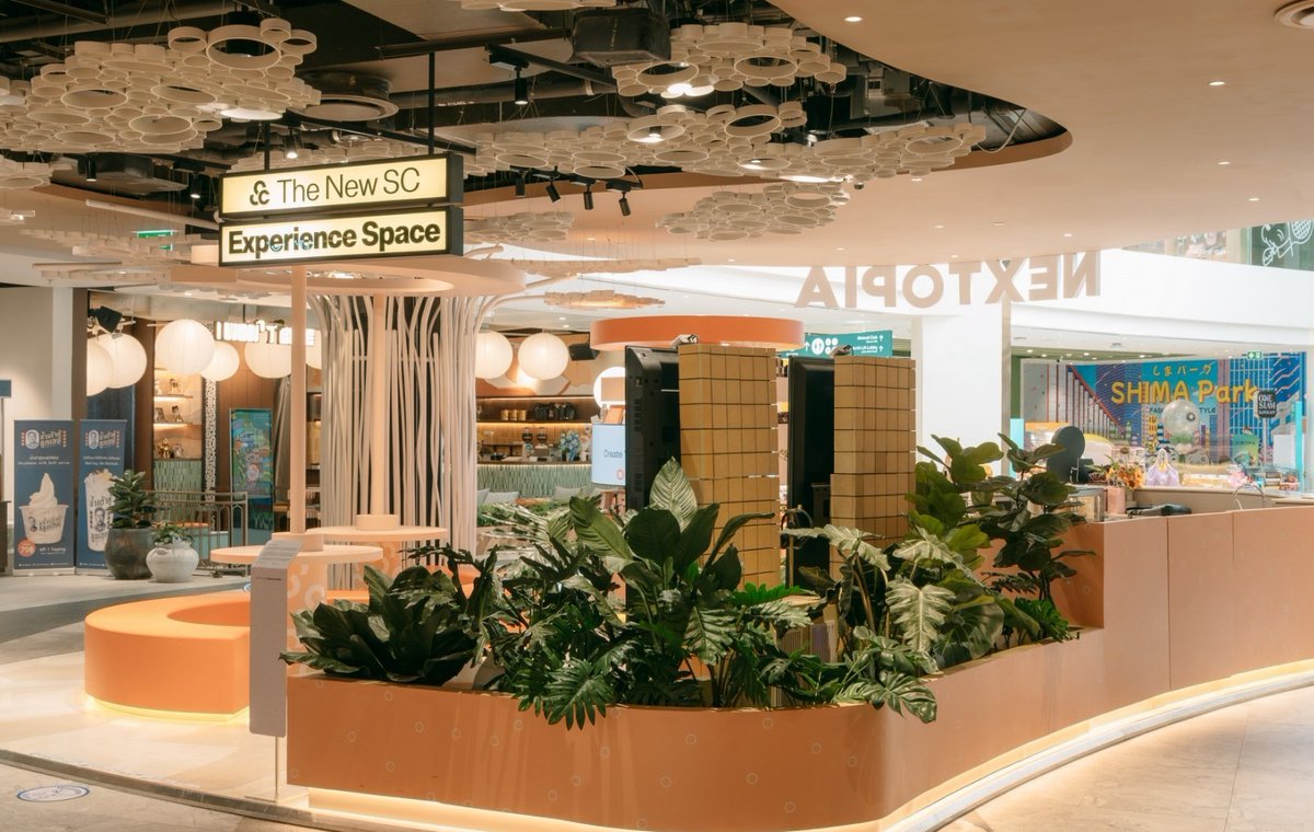 Entup2date's tweet photo. SC ชวน ‘เฟย-ภัทร’ ยก LouLou.BKK เสิร์ฟความอร่อยกลางพารากอน
ที่ The New SC Experience Space พร้อมเปิด 3 เมนูเอ็กซ์คลูซีฟ ร่วมกับเชฟเตย MasterChef
📨https://t.co/RWmPI75cNU
#SC #SCisQuality #SCแบรนด์บ้านเดี่ยวอันดับ1 #TheNewSC #FeelTheNewSC #TheNewSCExperienceSpace #LouLouBKK https://t.co/awOsRE5U8u