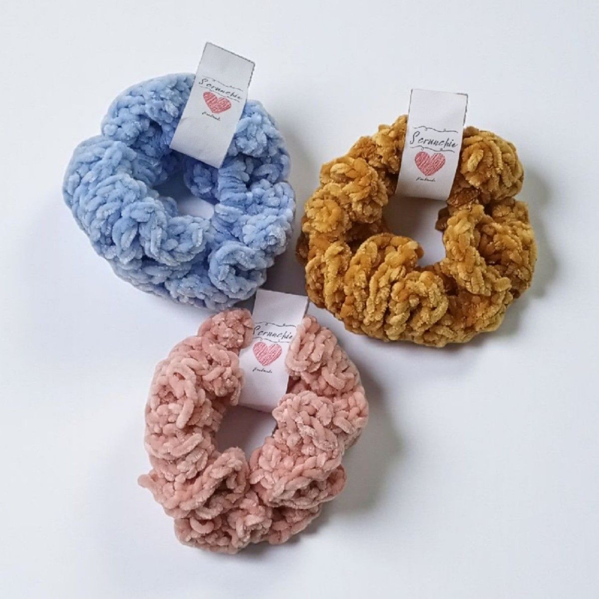 mytarooka's tweet photo. Set of 3 soft, stylish scrunchies — beautiful, great grip, and perfect for everyday looks. A thoughtful gift for just $18. 🎁✨ #Scrunchies #HairAccessories
https://t.co/PPLEhETIeU https://t.co/7fvhLit2LI