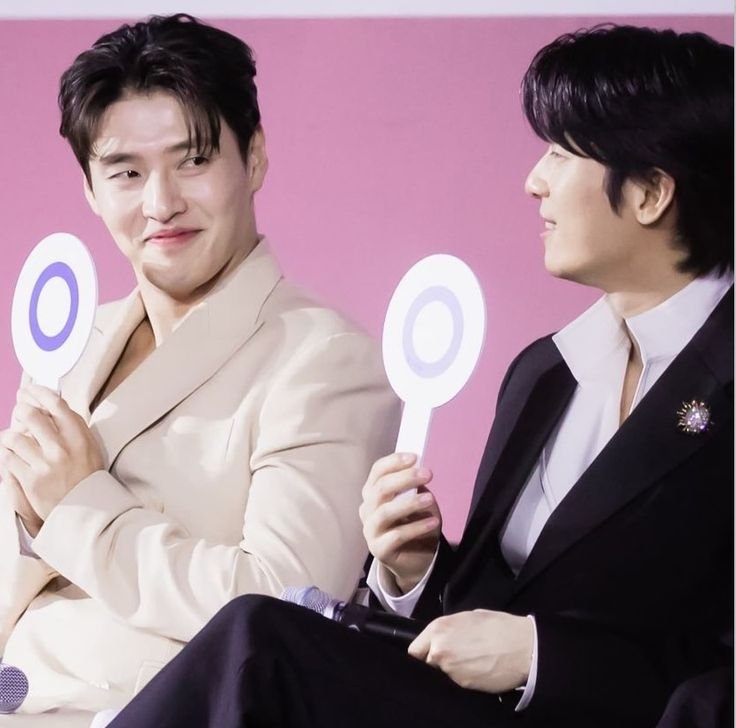 hajoonist_'s tweet photo. remember when🥺🥺🥺🥺🥺🥺🥺 https://t.co/zXO3aZP9vL