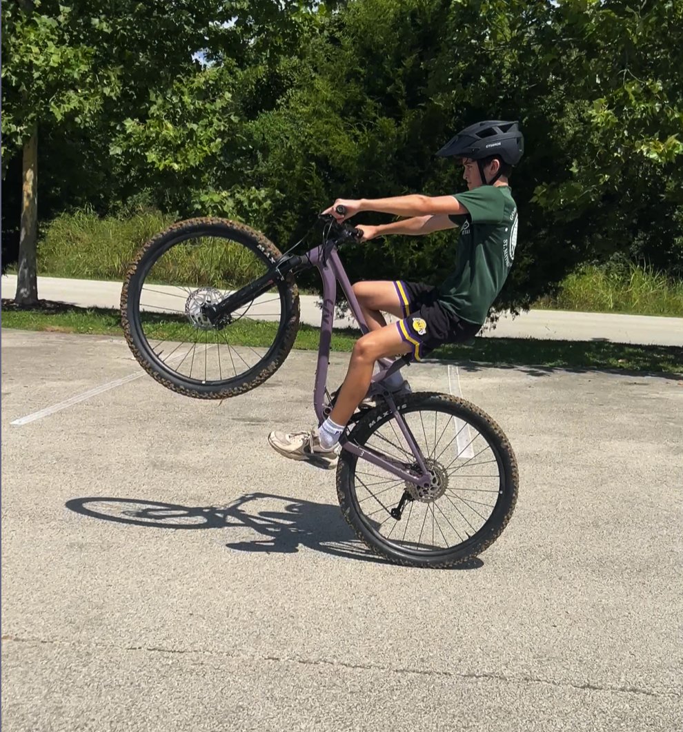 TheParklands's tweet photo. Riding into the new school year with amazing focus and energy… 🚴✨! Happy #firstday to all families and their students who are getting back into the school flow—today or in weeks ahead! https://t.co/YKgTVVC4la