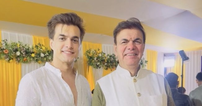 mohsinxbleloved's tweet photo. Happy Birthday Abbajaan<3🤍
|| #MohsinKhan #Abbajaan || https://t.co/QF3C0T4krk