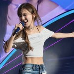 Photo by 1월2월 (@1Jan2Feb)