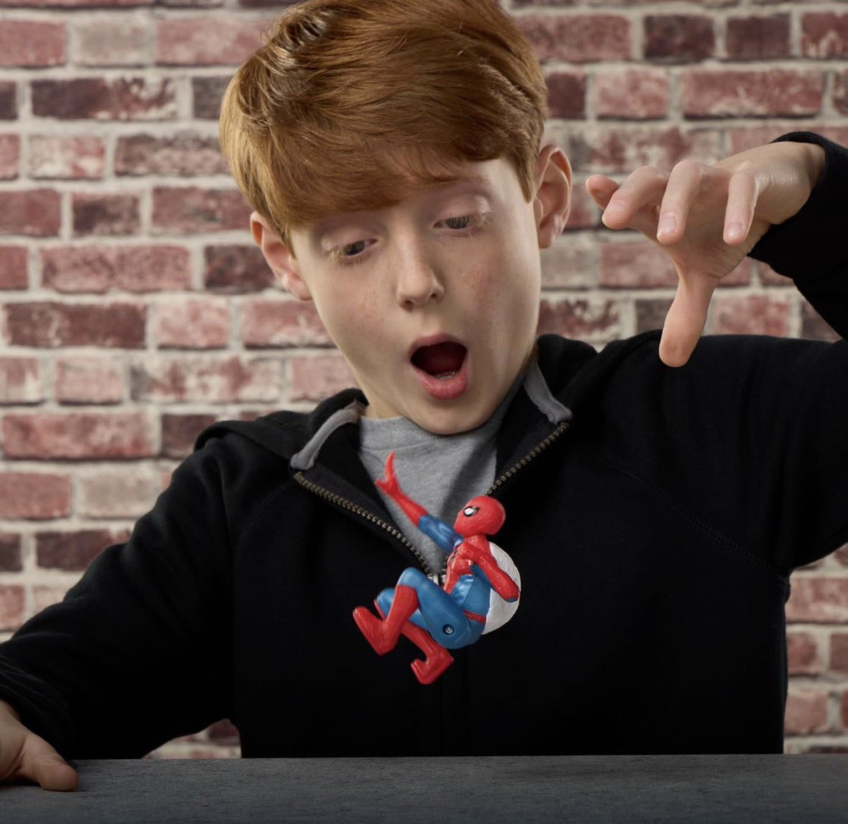 Toyshiz's tweet photo. UP NOW ON AMAZON!

https://t.co/B3q4ZdgSkh

The new Spider-Man Brand New Day, Flip Toy.

Shout to @mikeblackisback for the heads up.

Grab now if you need em.

#spidermanbrandnewday #spiderman #affilatemarketing #spidey #toyshiz https://t.co/aiexPdIJrV