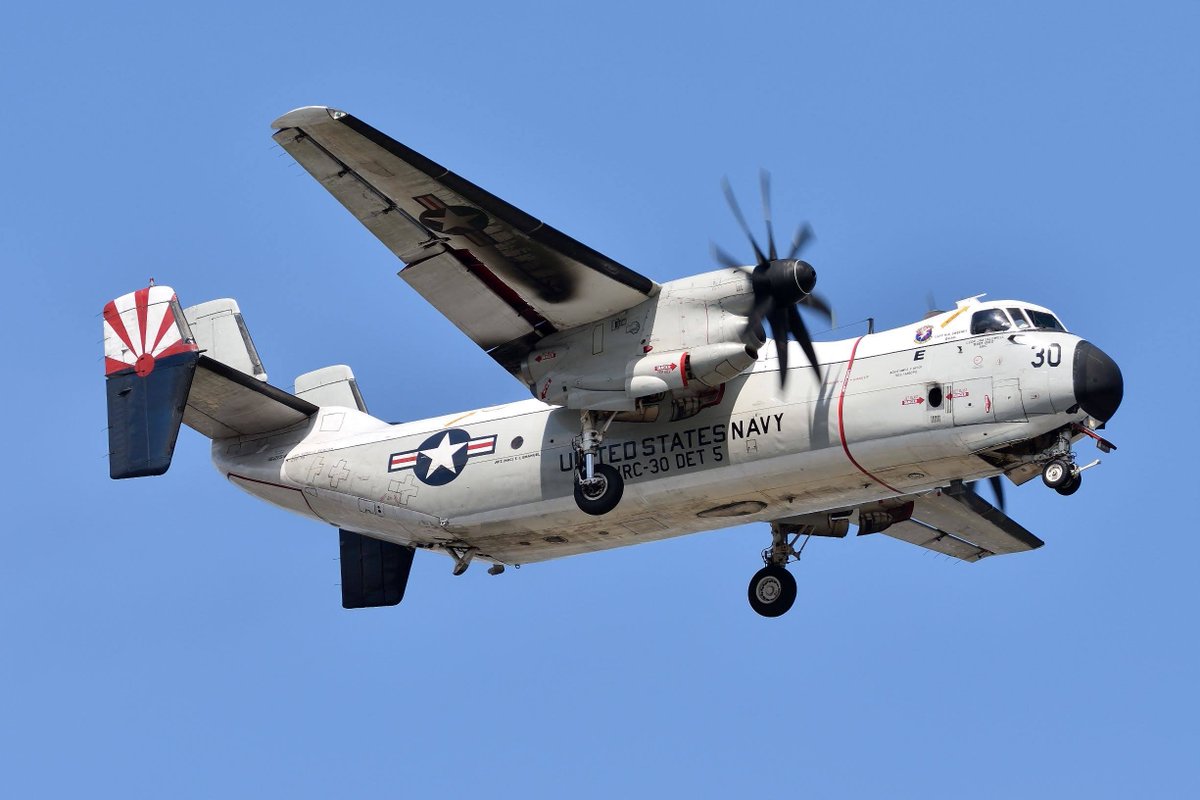 MikeOscar454511's tweet photo. 見慣れた機体が消えるのは本当に寂しいですね…。C-2Aグレイハウンド、60年間本当にお疲れ様でした✨ステキなシーンをたくさん撮らせてくれてありがとうございました😊
#C2A #COD #greyhound #vrc30det5 https://t.co/RRATCvxlKY