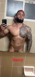 nudemaledancers's tweet photo. Early Edition of Filthy Fridays on Aug 7th @redeyeny where the hottest guys in NYC take it all off for you😍. The only all nude male strippers' event in NYC. 5pm-10pm. Lap Dances all night with the guys. #gay4pay #str8 #Findom #Lapdances #Gaynyc #straightboys https://t.co/fajBsnwvkg