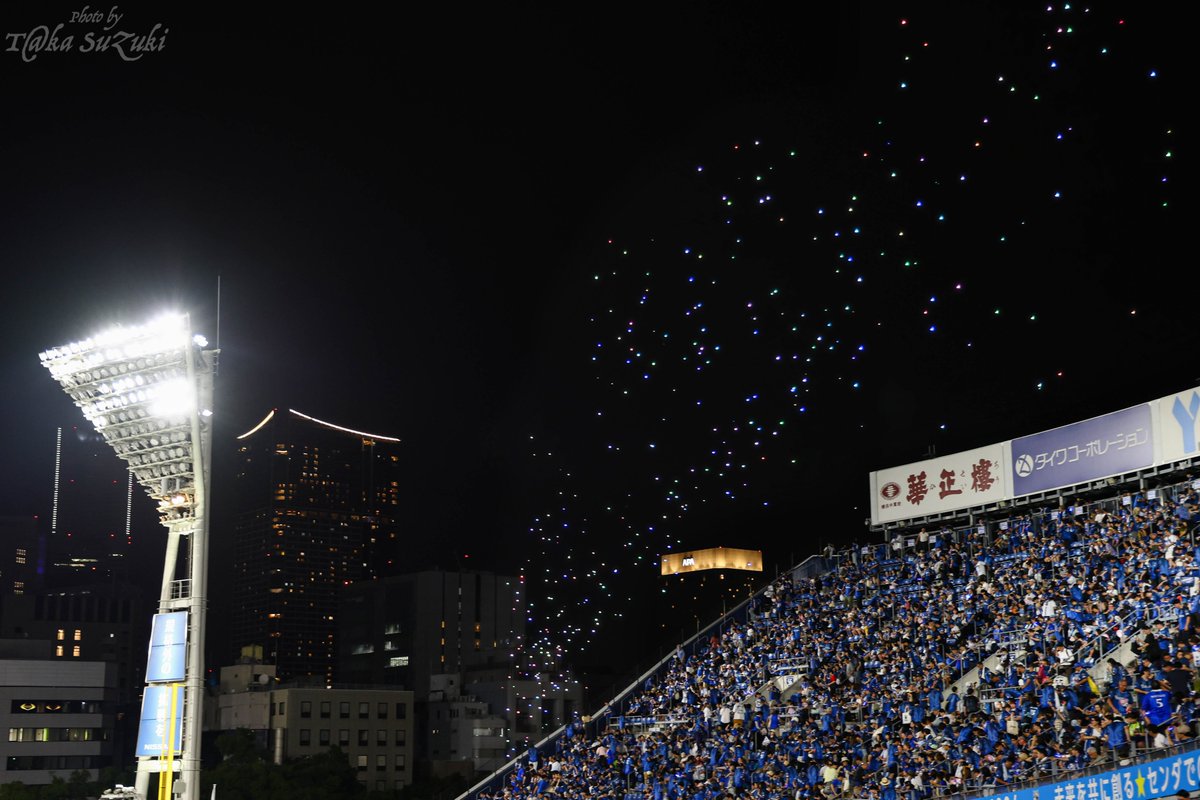 no07t_suzuki's tweet photo. YOKOHAMA STAR⭐︎NIGHT 2026（まとめ3）

※2026.8.5・6撮

#baystars #横浜 #DeNA #ベイスターズ 
#横浜スタジアム #ハマスタ #浜スタ #横浜優勝 
#スターナイト #YOKOHAMASTAR︎NIGHT #STARNIGHT #スタナイ
#ドローン #600機 https://t.co/RWKEDL7LU9