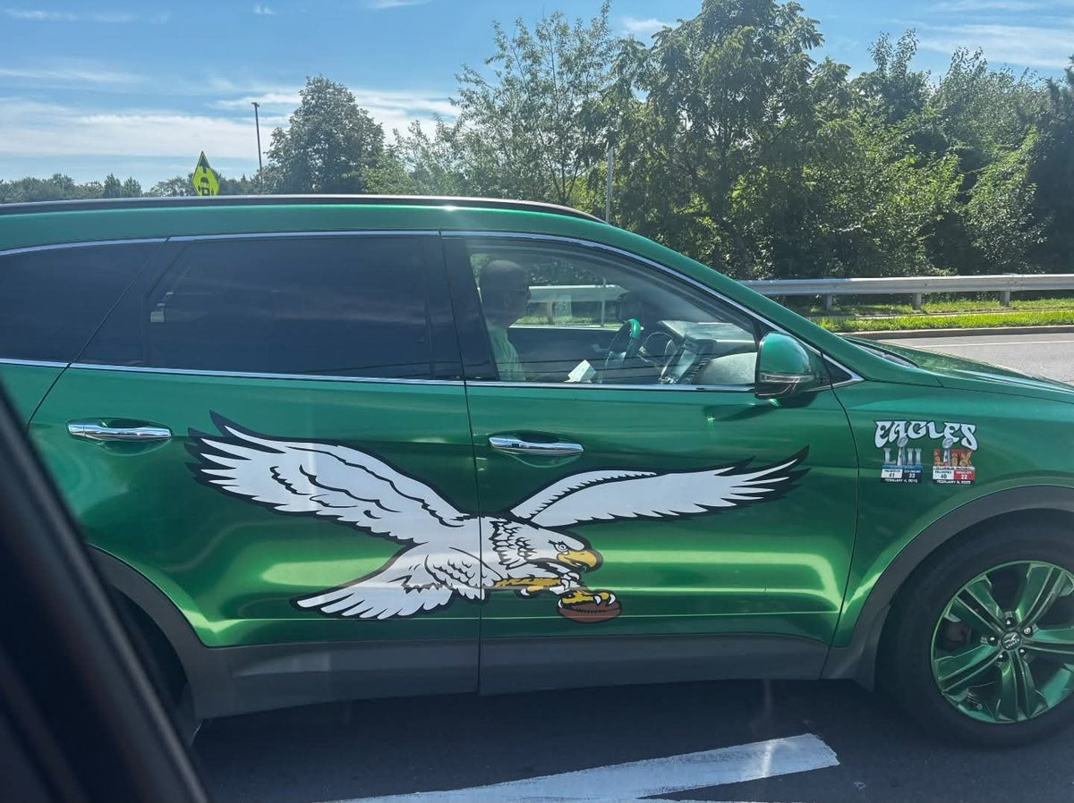 Mrstanleycup's tweet photo. Spotted in Crosskeys rd and Rt 42 https://t.co/8kWohfCbXN