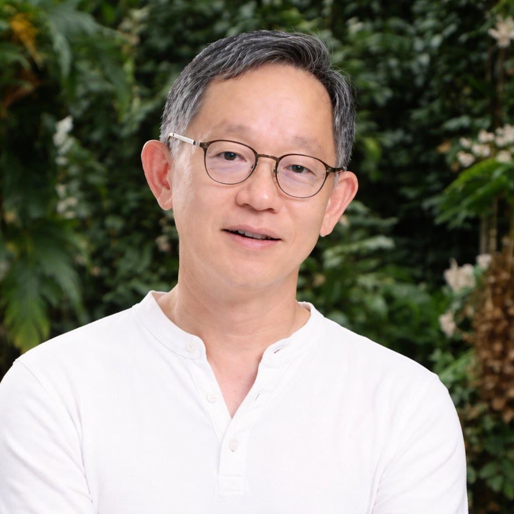 suintern_'s tweet photo. JUST IN: 

EVAN CHENG SAYS MYSTEN LABS IS ENTERING A PIVOTAL NEW CHAPTER 🤯🤯🤯

Following Sam Blackshear’s transition to Anthropic, Evan Cheng has assumed the role of CEO and CTO, taking direct responsibility for @Mysten_Labs research, engineering, product development, and the future of @SuiNetwork and @WalrusProtocol

The next chapter of sui:native is now under Cheng’s direct technical leadership.