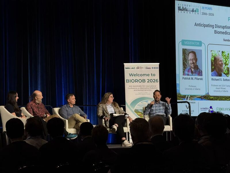 IEEEembs's tweet photo. #BioRob2026, which just wrapped up on Tuesday, brought together brilliant minds from #IEEE #EMBS &amp; #IEEERAS for an unforgettable experience.

BioRob's keynotes, sessions, &amp; workshops encompassed many areas of biorobotics &amp; biomechatronics innovation. https://t.co/5L88OJdRbC