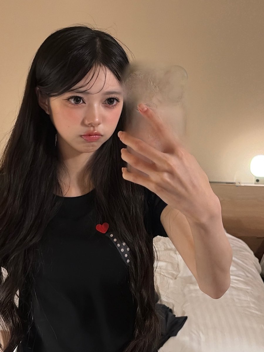 kohaku_ms0730's tweet photo. 今日もおつかれさま♡zzz…☁️
#MORESTAR   #もあすた　＃中山こはく https://t.co/znFAIWrKJ1