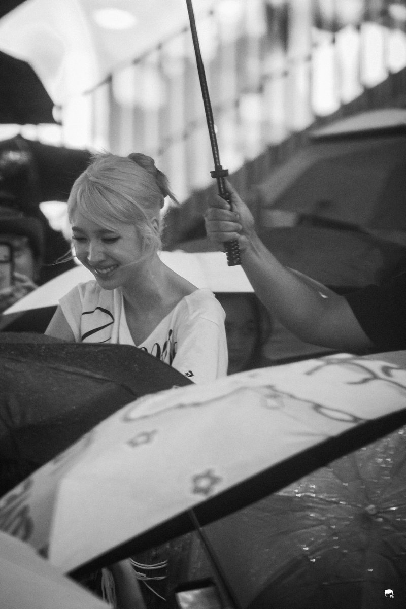 teeoheewhy's tweet photo. รักแจนจิงจิงไม่เคยเสียใจเลยสักวัน 😭😭😭😭😭😭😭😭😭😭😭😭😭

JANJINGJING RUN STAR CRUSH
#ConversexJanJingJing 
#JanJingjing https://t.co/hHpKTHZH2H