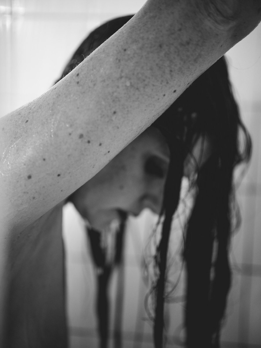 lynnseywalehwa's tweet photo. She still feels tired. Feels the need to hide. Feels misunderstood. Sometimes. 

She still cries. Feels the emptiness in the rotation of life. Feels like there’s not much left to give inside. Sometimes. 

She is all of us. Human. Heavy. But full of heart. And though the heart may break, in breaking it finds that every piece has the will to fight forward. For love. For purpose. For humanity ❤️