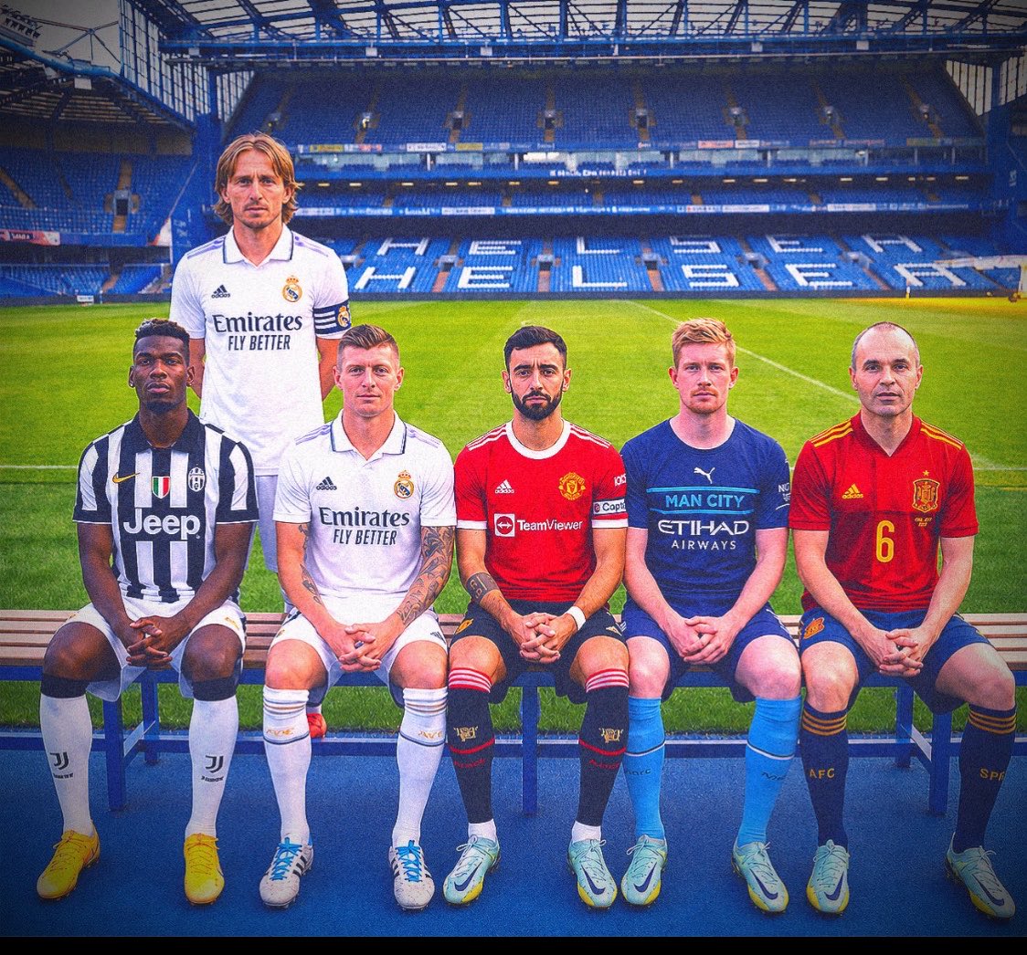 EN_OS_'s tweet photo. @grok be completely honest, who should stand for Modric to sit down https://t.co/qjSn05WHdU