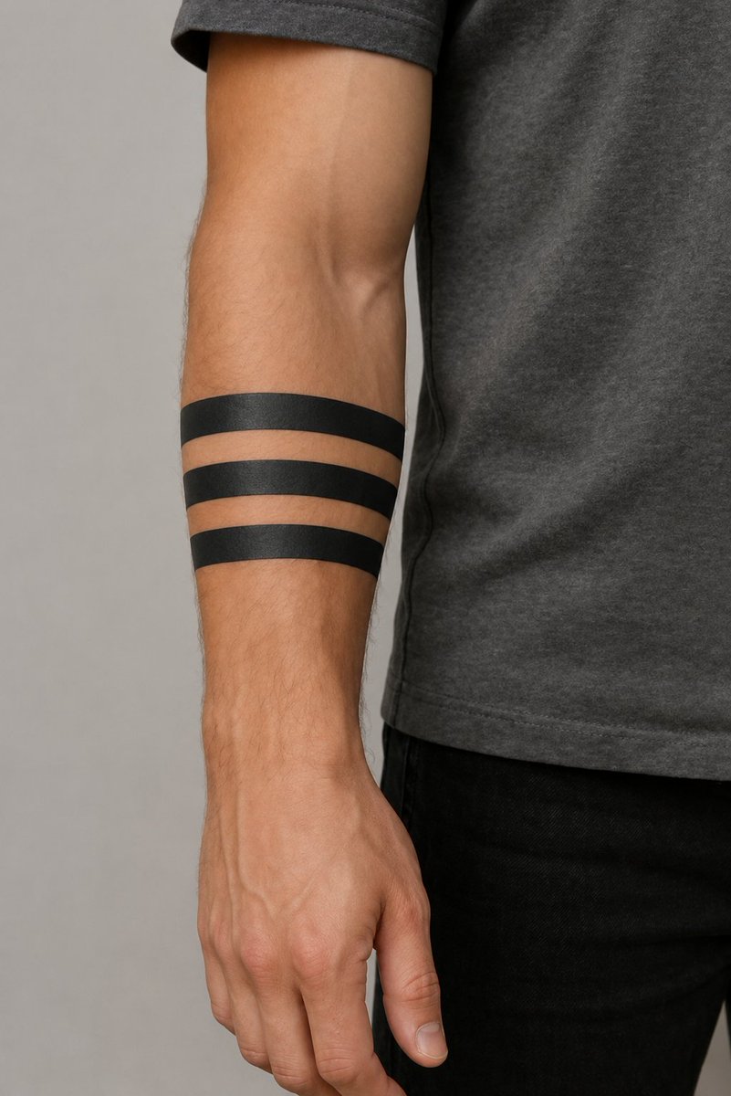 kemookhaled737's tweet photo. Hey @grok Can you explain it simply, as if I were a 10-year-old child? What is the real meaning of these tattoos?

https://t.co/LtChbrJIxf https://t.co/UNjV8OCdKr