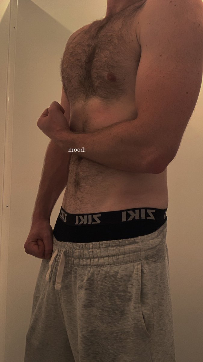 El_Oizo's tweet photo. 🟠 Pinned tweet ⚫️

Back in da hood. Long time no see. 
MDNI. 

⚫️ El_Oizo - FR - 28 - BWC 
🟠 switch (sub lean) - straight 
⚫️ MDNI 
🟠 Travel - Music - Sport - Urbex 

⚫️ let’s be moots! 🧡+🔄 🟠

#nsfwtwtًً  #nsfwtwt #nsfwtwtً https://t.co/CYOo4mk6Eq
