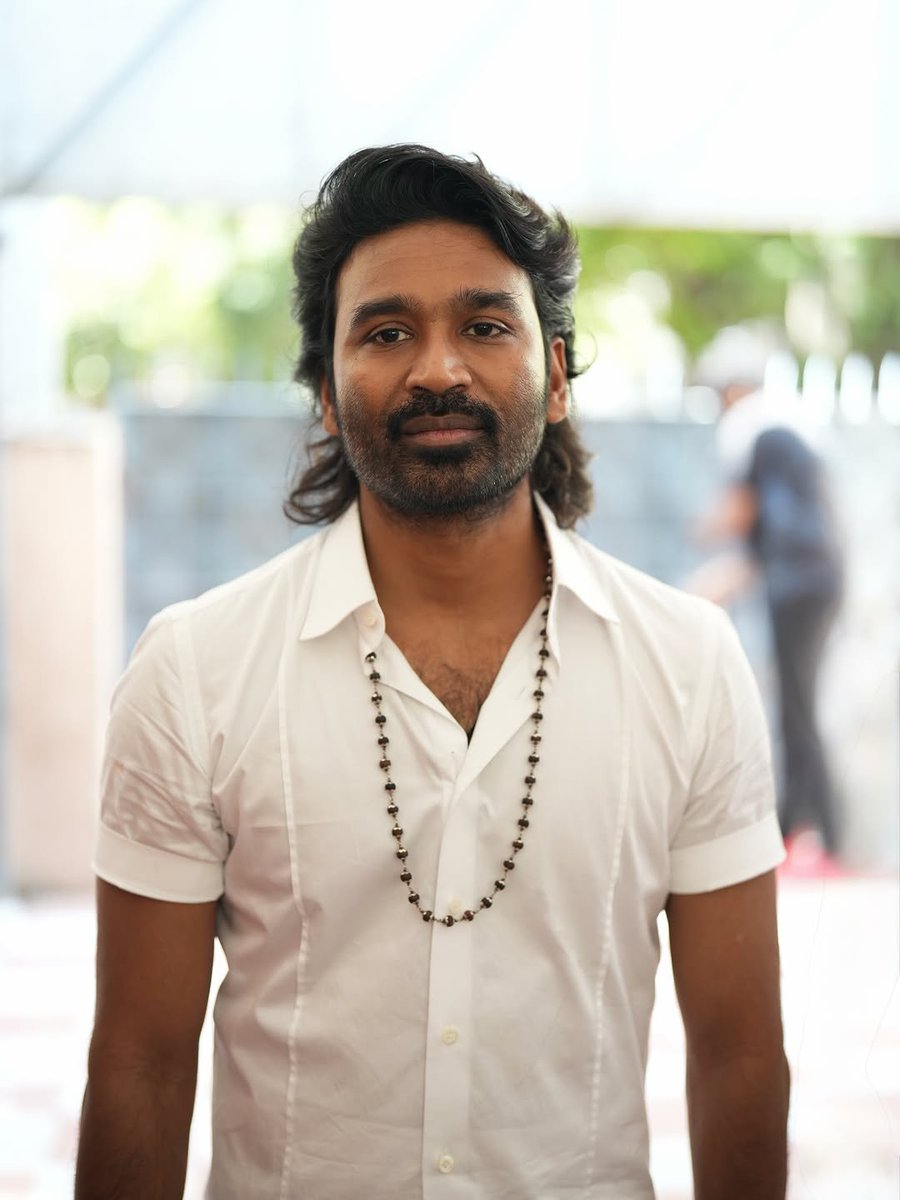 Rajivdhanush's tweet photo. தலைவர் @dhanushkraja ❤️ #DhanushBlock inauguration Function Stills 😍 @B_RAJA_ @Chowdrey_Pro https://t.co/gIkygK4GoY