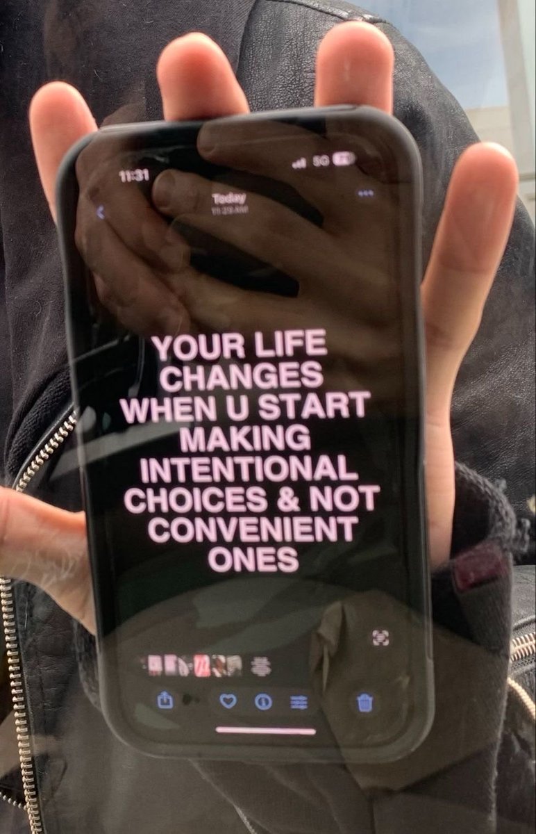 300moods's tweet photo. https://t.co/KNUPFXac7w