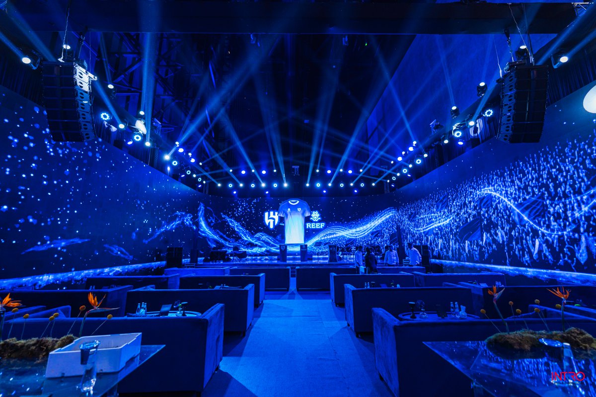 IntroEvents's tweet photo. نفخر في مجموعة انتــــــــــــرو بتنفيذ وتجهيز الفعالية التي جمعت بين نادي #الهلال_السعودي و #ريف للعطور، بحضور الرئيس التنفيذي لنادي الهلال، السيد #ستيف_كالزادا .

#INTROGroup #AlHilal #ReefPerfumes #EventProduction #SaudiArabia #Events https://t.co/aebB2eIMMS