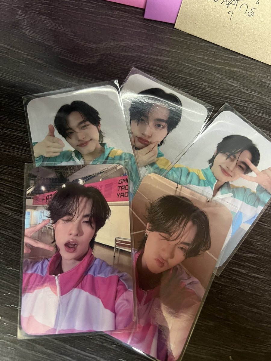 kubbbb__'s tweet photo. ใบละ70 เดินทาง40  
มีราคาเหมา✅

#กีฬาสีดูมันดิ2026
#ตลาดนัดdmd #ตลาดนัดดูมันดิ https://t.co/fA39XsrXkr