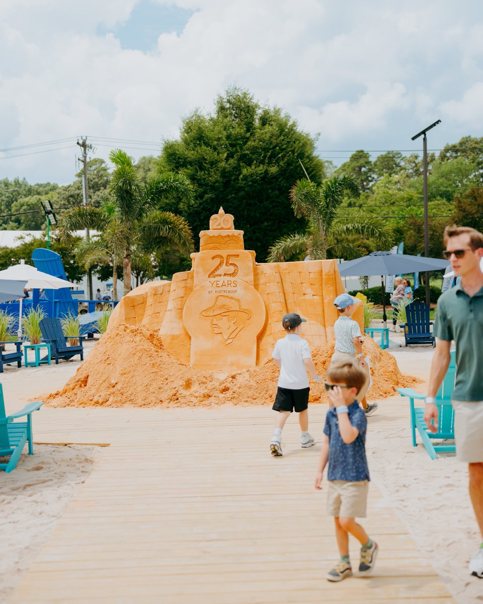 GORaymondJames's tweet photo. PUTT your toes in the sand! The Sandbar is back, next to the putting green!

Sink into the sand, snap a photo with our iconic sand sculpture and enjoy a front-row seat to the action. It’s the perfect spot to unwind, recharge and soak up the Wyndham Championship vibes, all courtesy of @WyndhamRewards.