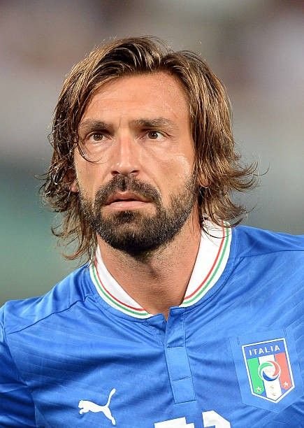 UTDLlazi's tweet photo. Excluding Andrea Pirlo 

Name a player who has played for Ac Milan , inter Milan ,and Juventus.

Impossible..,just give up https://t.co/xiMUL9m3jA