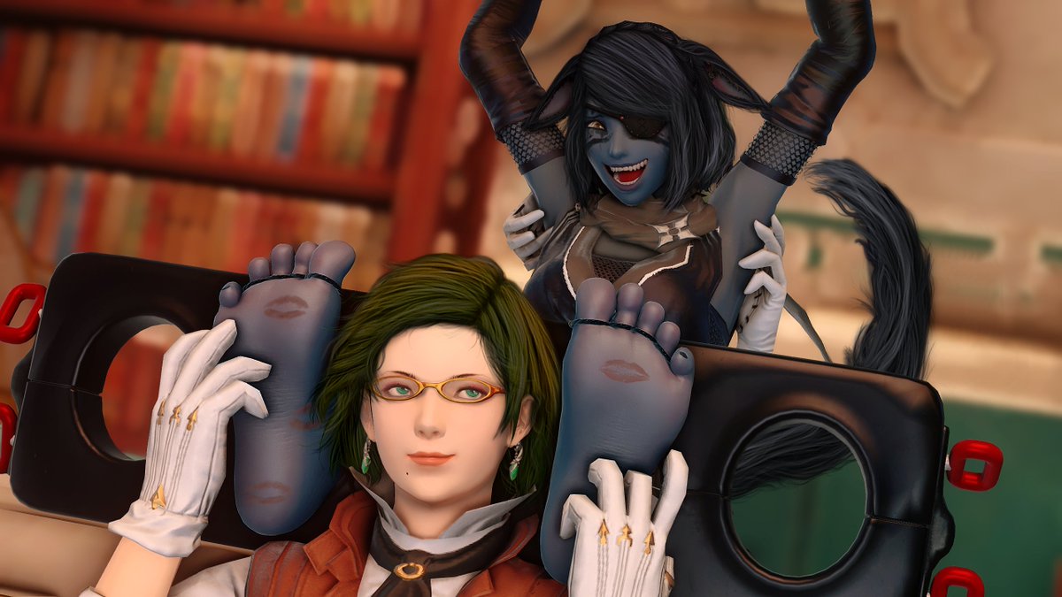 BlueberryMeower's tweet photo. Before vs After Edits. 
this goldsmith has a very interesting in dealing with intruders... o3o
(original image by @ABlackburnFFXIV) https://t.co/GjcfzUOC37