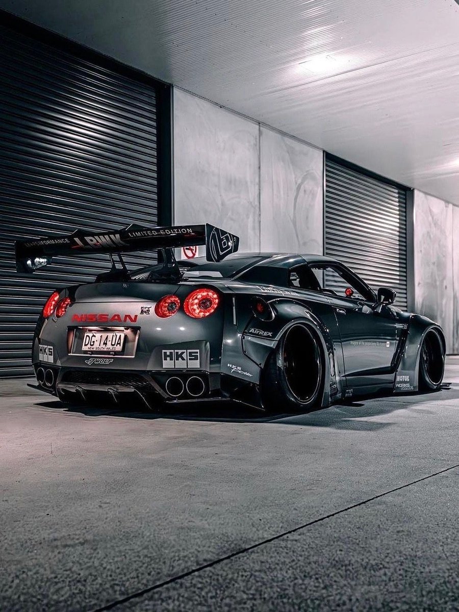 MarvelousRides's tweet photo. Nissan GT-R 🦖

The Nissan GT-R earned the nickname “Godzilla” from the Australian automotive press after dominating international motorsport in the early 1990s. The name stuck because the GT-R consistently outperformed much more expensive European supercars. https://t.co/CKCP0TrCNB