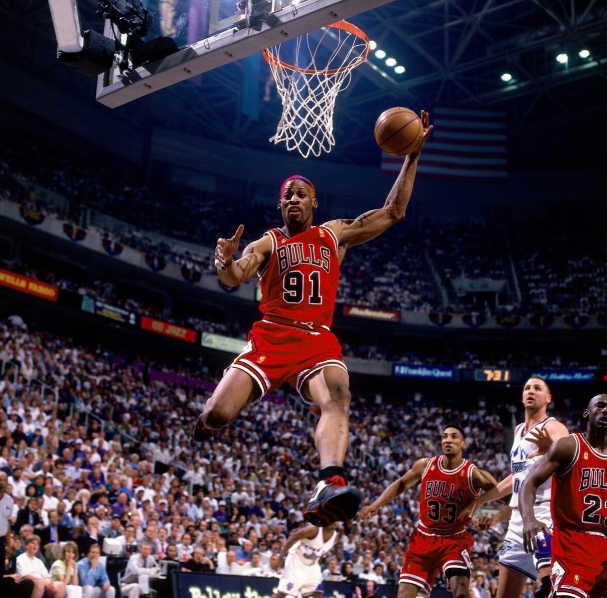 JOHNNYFURPH's tweet photo. I LOVE hearing stories about nba players who learned basketball later in life.

Dennis Rodman - didn’t play until his 20s

Pascal Siakam - first learned at 16

Ben Sheppard  - still hasn’t learned https://t.co/AzdpW1tKCQ