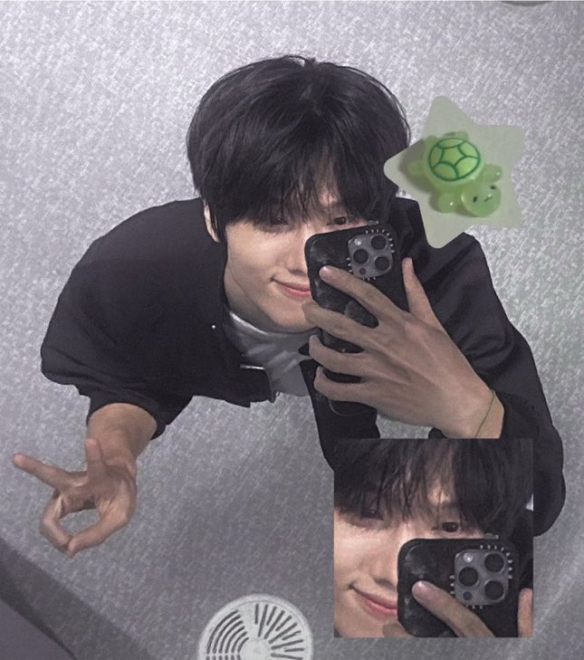 jizpwark's tweet photo. น้องใช้เต่าสีเขวเบ๋อออออ https://t.co/F6aFft3eJg