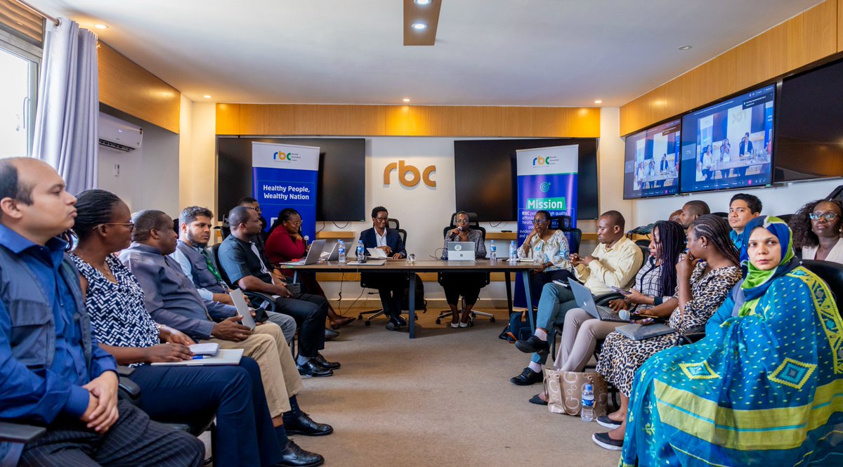 RBCRwanda's tweet photo. Today, RBC convened the Health Science & Innovation Platform (SIP), bringing together nutrition experts, researchers, academia, and development partners to discuss evidence-based solutions to reduce child stunting and achieve the #Vision2050 target of 5.5%.

Rwanda has reduced child stunting from 33% in 2020 to 27% in 2025. However, progress must accelerate to achieve the national target. 
This requires scaling up proven nutrition interventions, prioritizing high-burden districts, improving diet quality, and addressing the underlying drivers of #malnutrition, including poverty.

Every child deserves the best start in life. Early ANC attendance, exclusive breastfeeding for the first six months, a diverse diet, regular growth monitoring, good hygiene, and collective action are key to ending child #stunting.